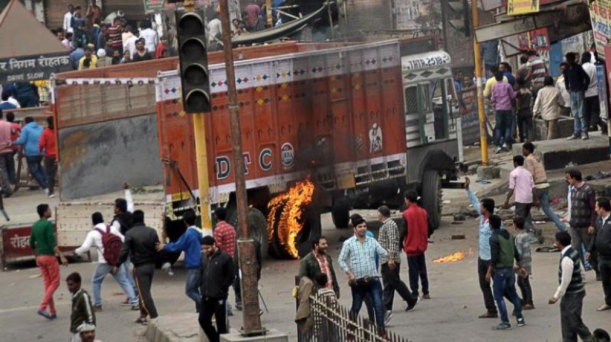 Jat riots: Parkash Singh Committee submits report to Haryana govt